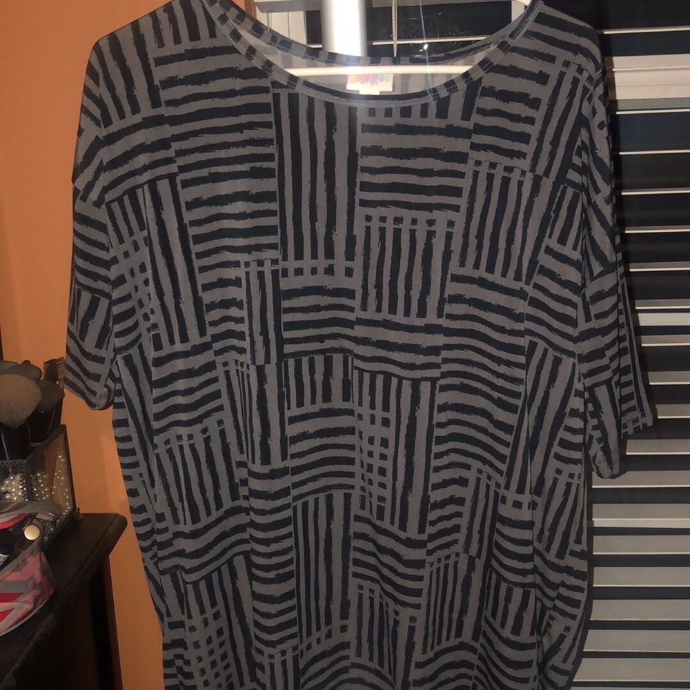 LulaRoe Irma and Classic Tees - Picture 3 of 8